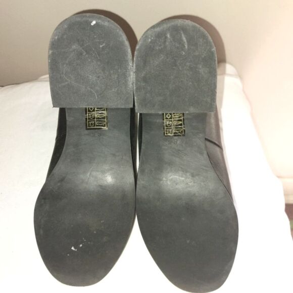 Jeffrey Campbell Women's Block Heel Leather Ankle Jermaine Boot Black 8.5 - Picture 11 of 16